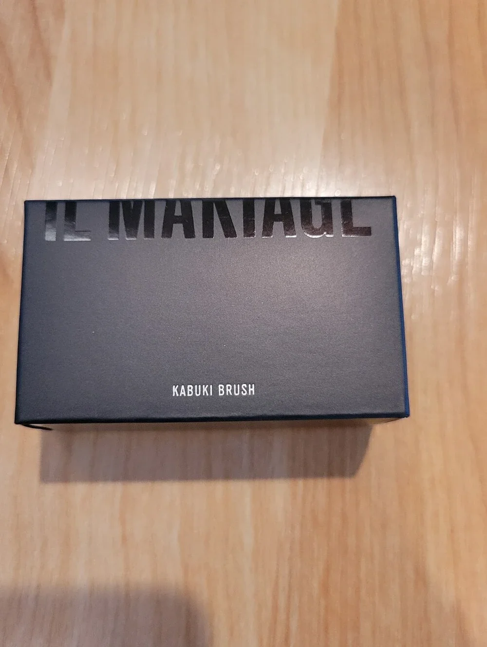 IL MAKIAGE Kabuki Brush Black New